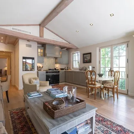 Apartmán Provencal In A Height Overlooking Greenery *